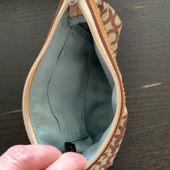 Coach pouch - Picture 3 of 4